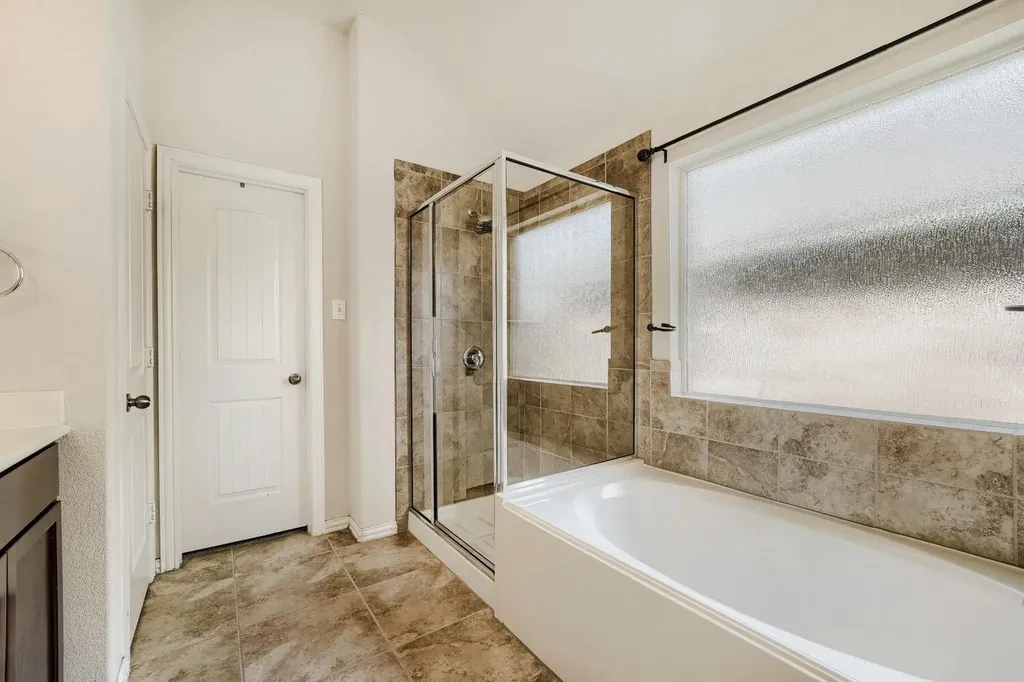 122 Sandstone Trail Buda TX 78610