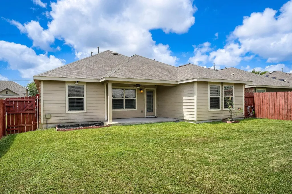 122 Sandstone Trail Buda TX 78610
