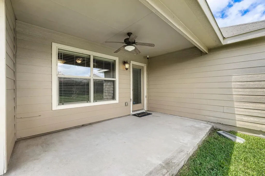 122 Sandstone Trail Buda TX 78610