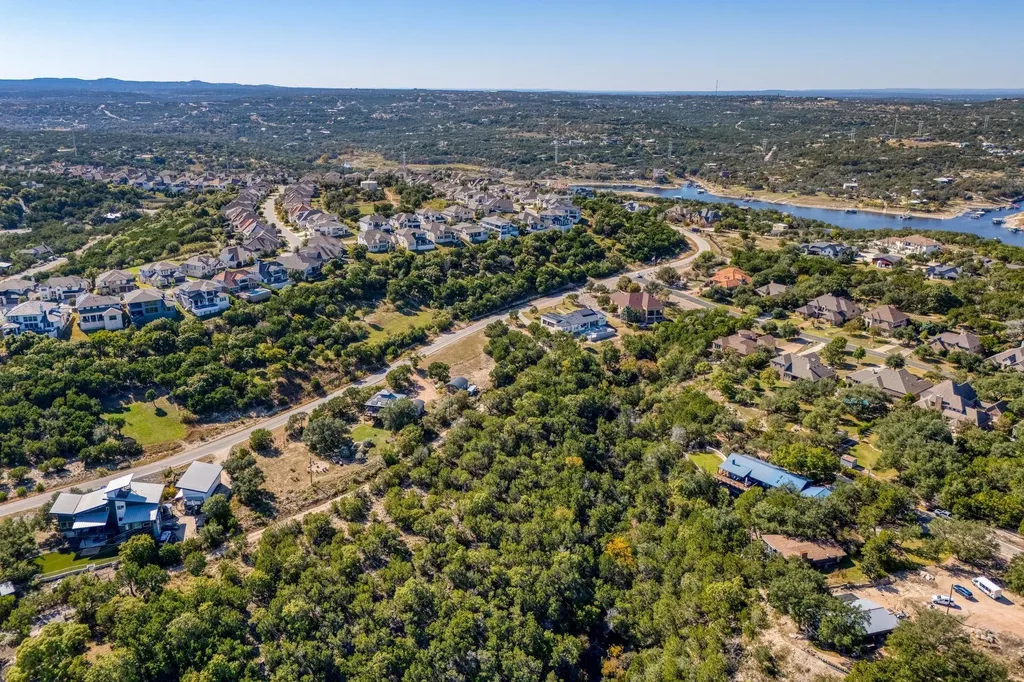 19512 Fisher Lane Spicewood TX 78669
