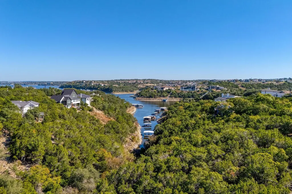 19512 Fisher Lane Spicewood TX 78669