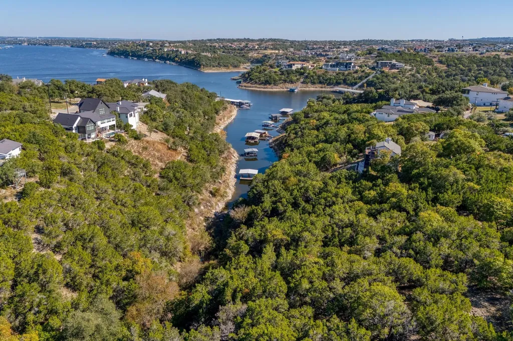 19512 Fisher Lane Spicewood TX 78669