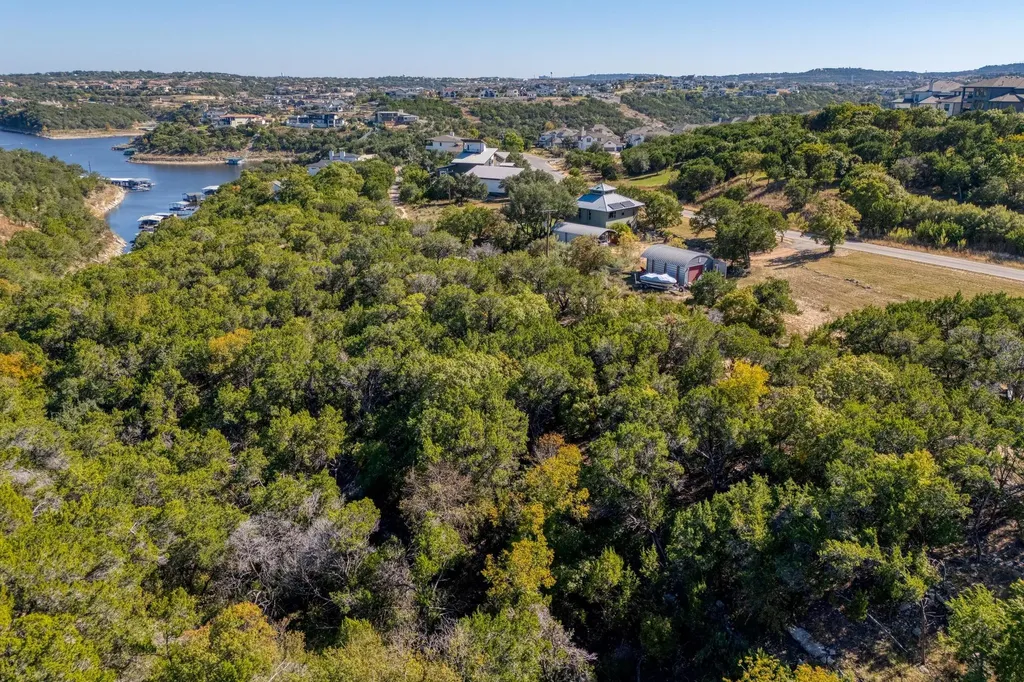 19512 Fisher Lane Spicewood TX 78669