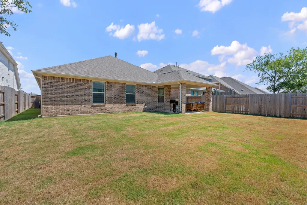 219 Golden Gate Lane Kyle TX 78640