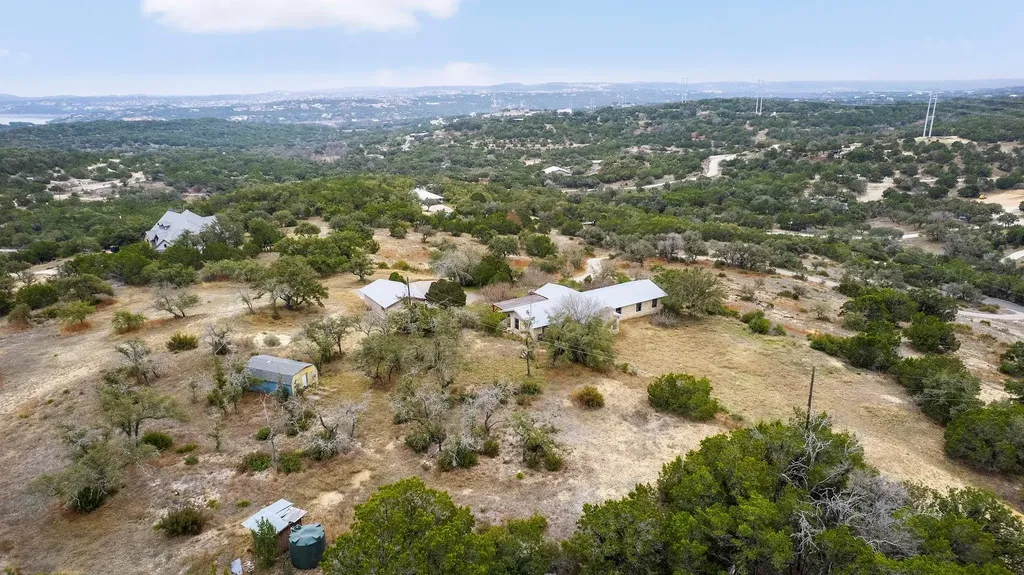 21406 Kathy Lane Spicewood TX 78669