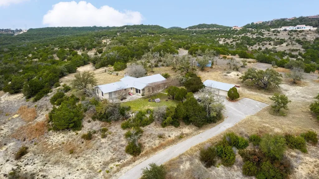 21406 Kathy Lane Spicewood TX 78669