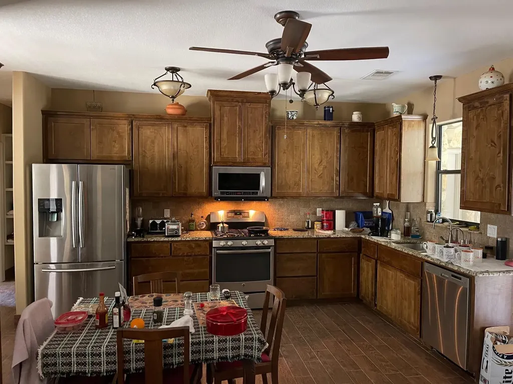 8170 N Us Hwy 281 Highway Blanco TX 78606