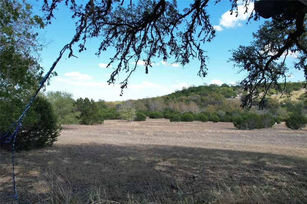 8170 N Us Hwy 281 Highway Blanco TX 78606