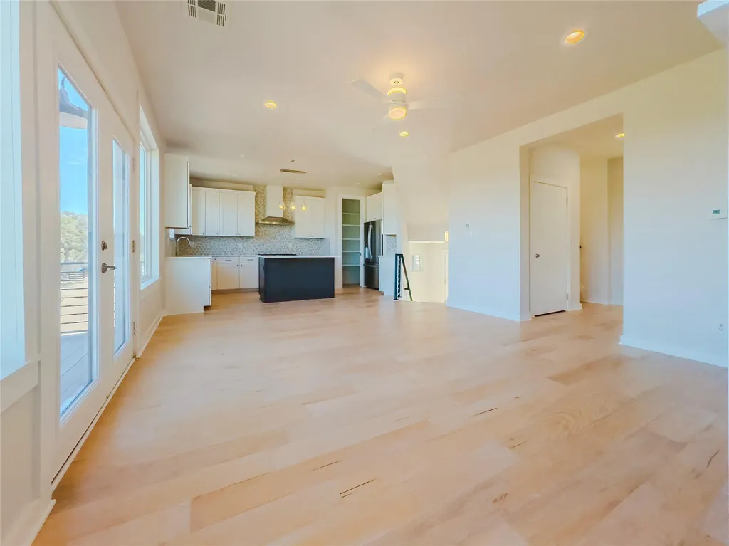 25808 Case Lane Spicewood TX 78669