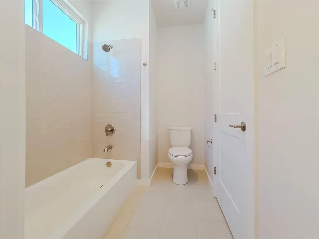 25808 Case Lane Spicewood TX 78669