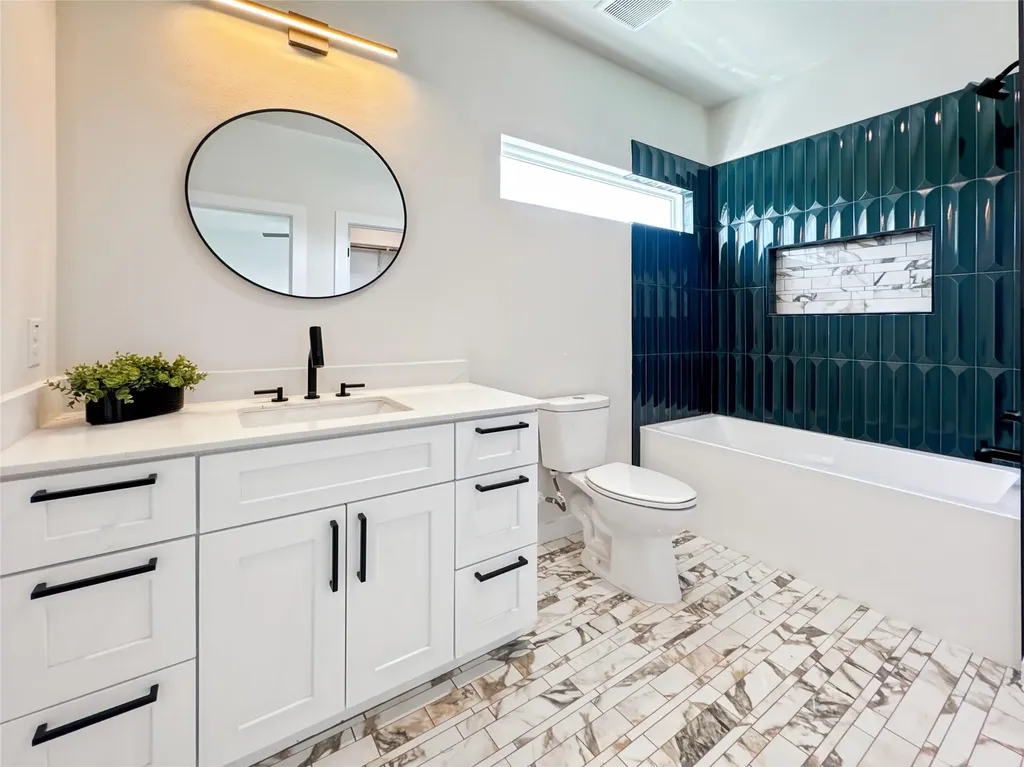 2309 Montopolis Drive Austin TX 78741