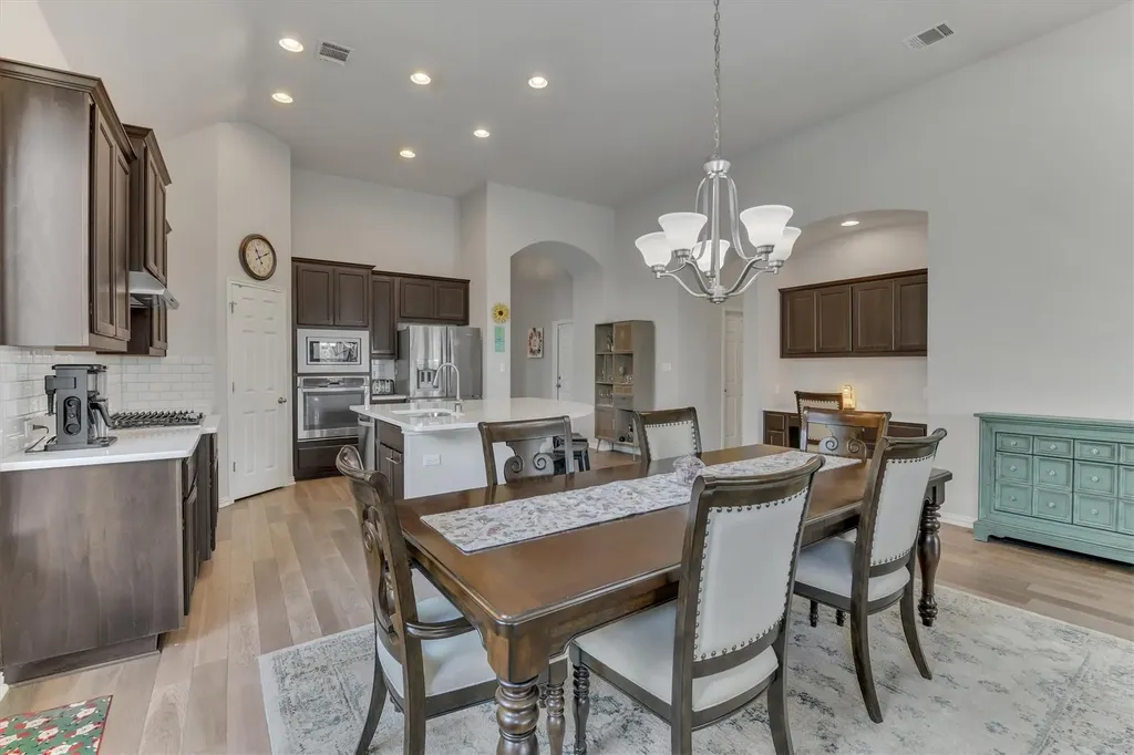 902 Catalina Lane Austin TX 78737
