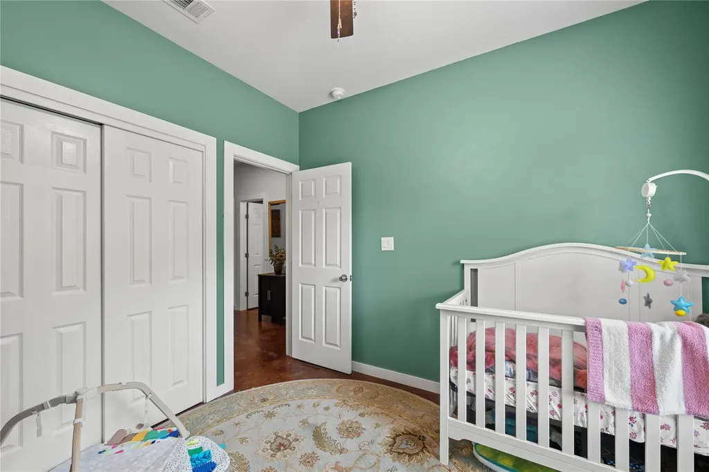 503 Chantilly Lane Spicewood TX 78669