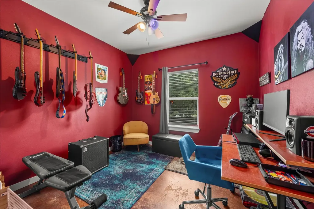 503 Chantilly Lane Spicewood TX 78669