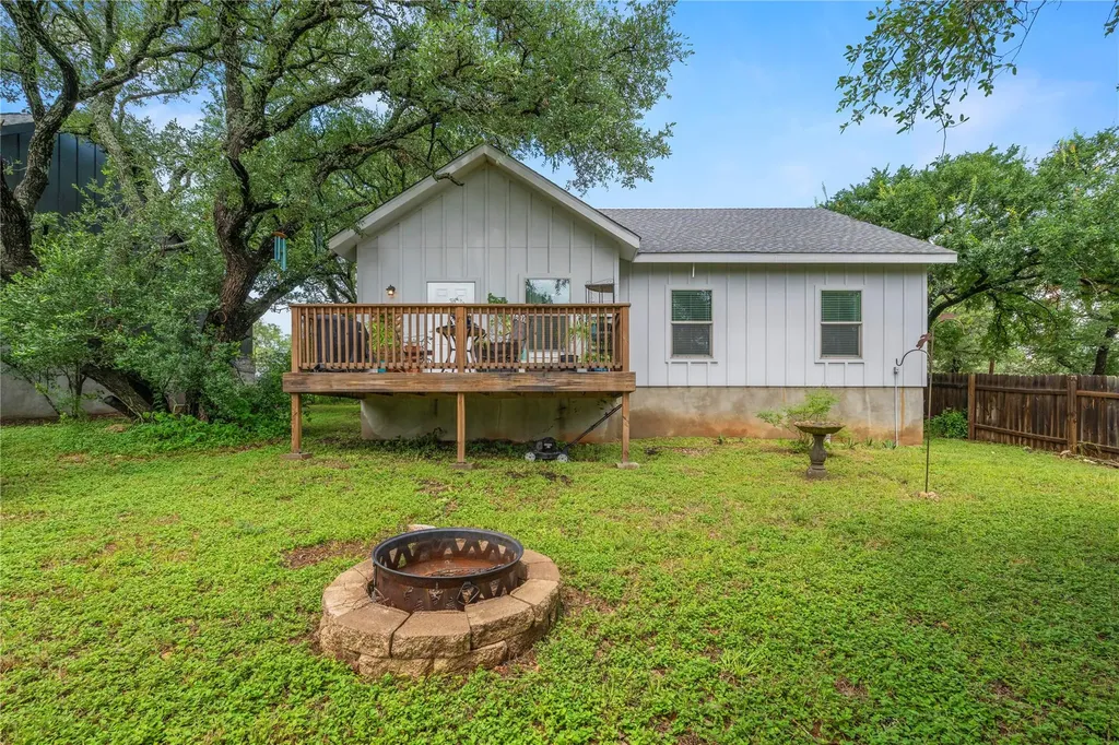 503 Chantilly Lane Spicewood TX 78669