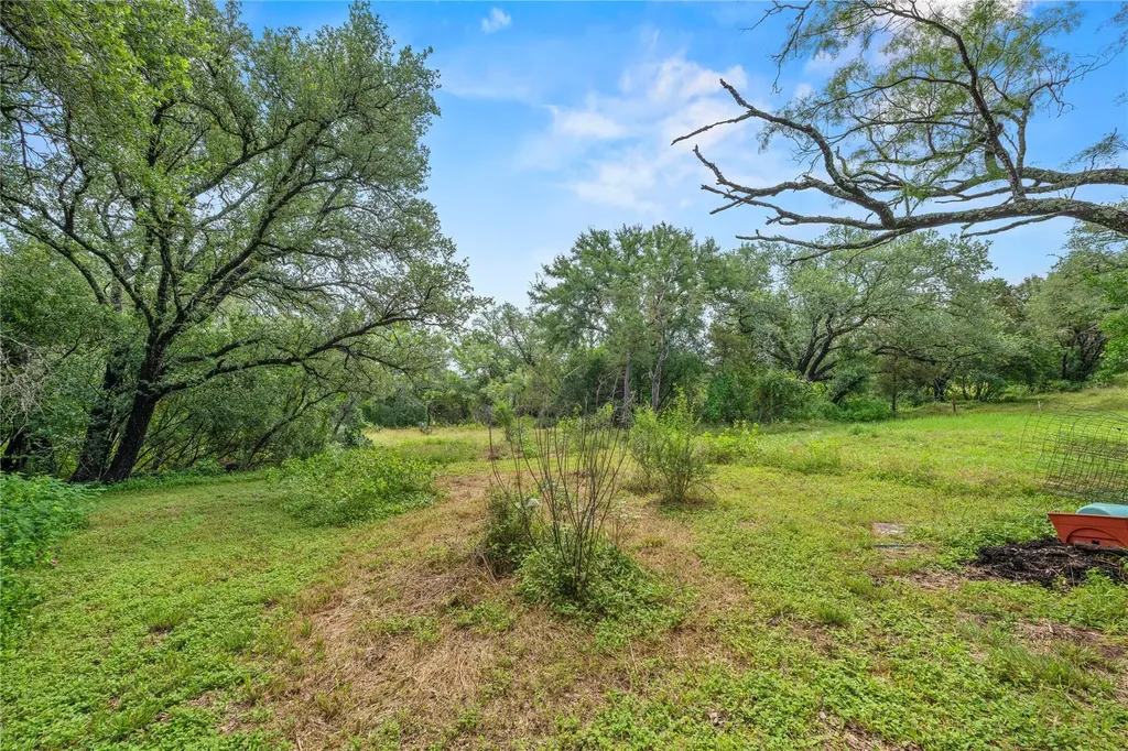 503 Chantilly Lane Spicewood TX 78669
