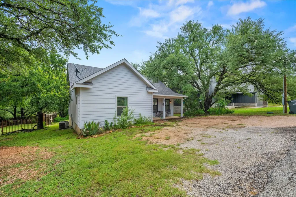 503 Chantilly Lane Spicewood TX 78669