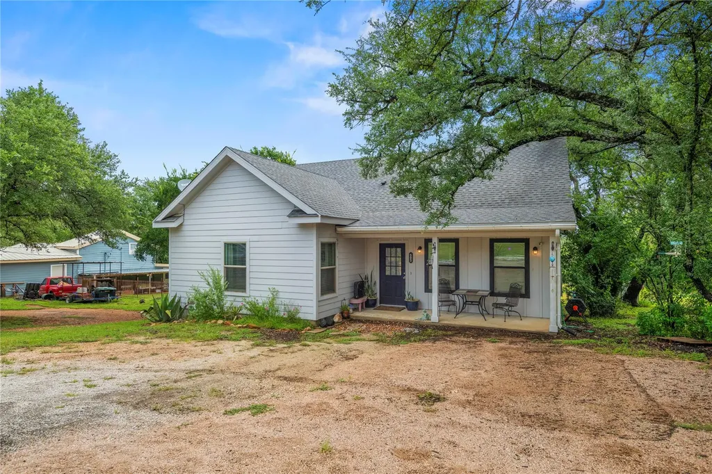 503 Chantilly Lane Spicewood TX 78669