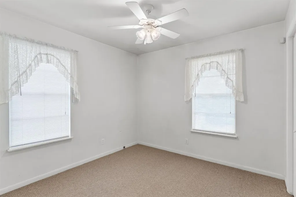 8405 Sequoia Drive Austin TX 78758