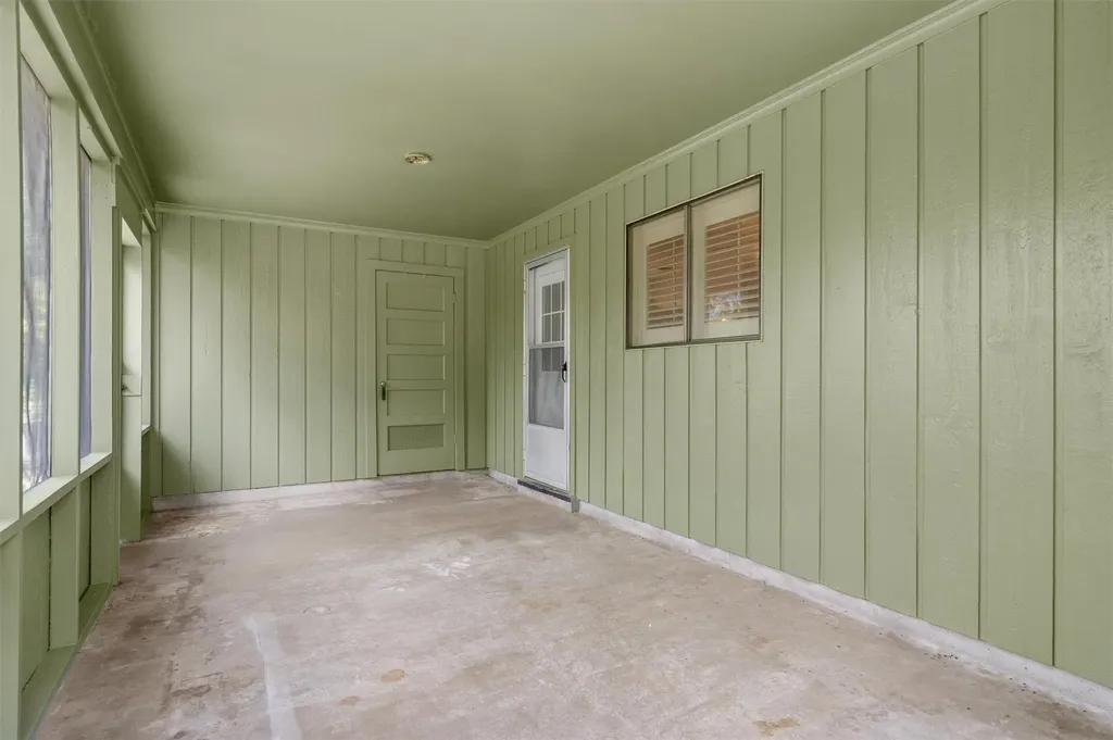 8405 Sequoia Drive Austin TX 78758