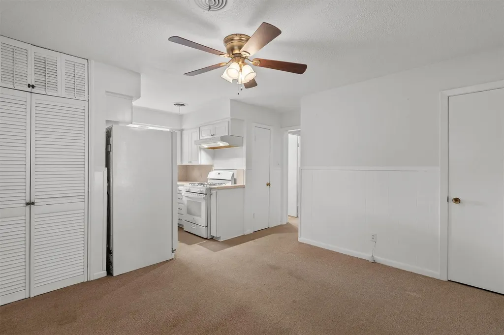 8405 Sequoia Drive Austin TX 78758