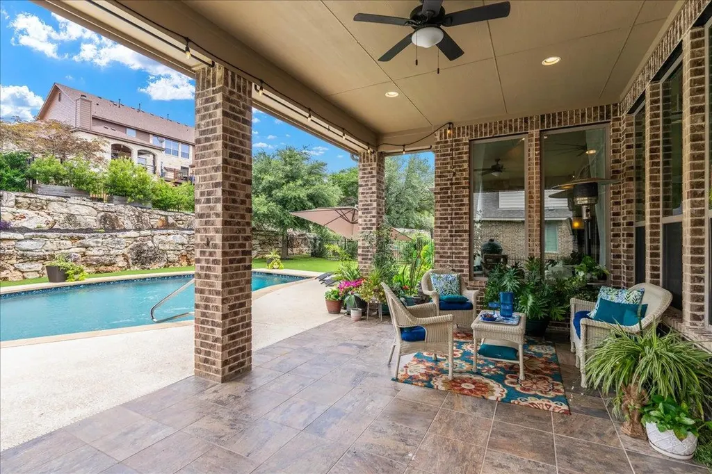 2220 Ambush Canyon Leander TX 78641
