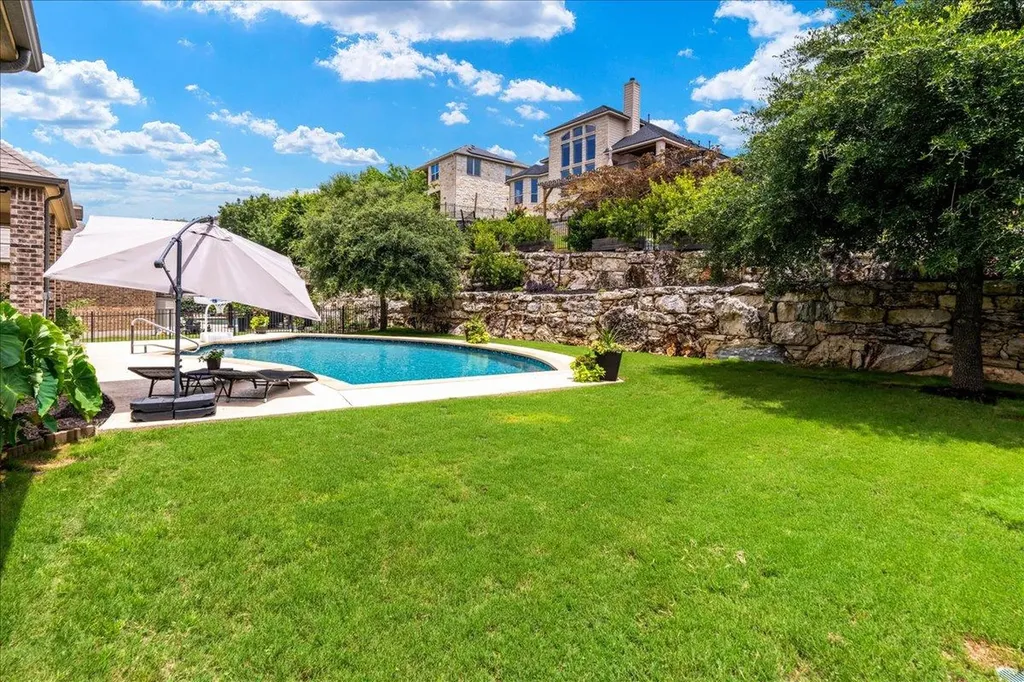 2220 Ambush Canyon Leander TX 78641