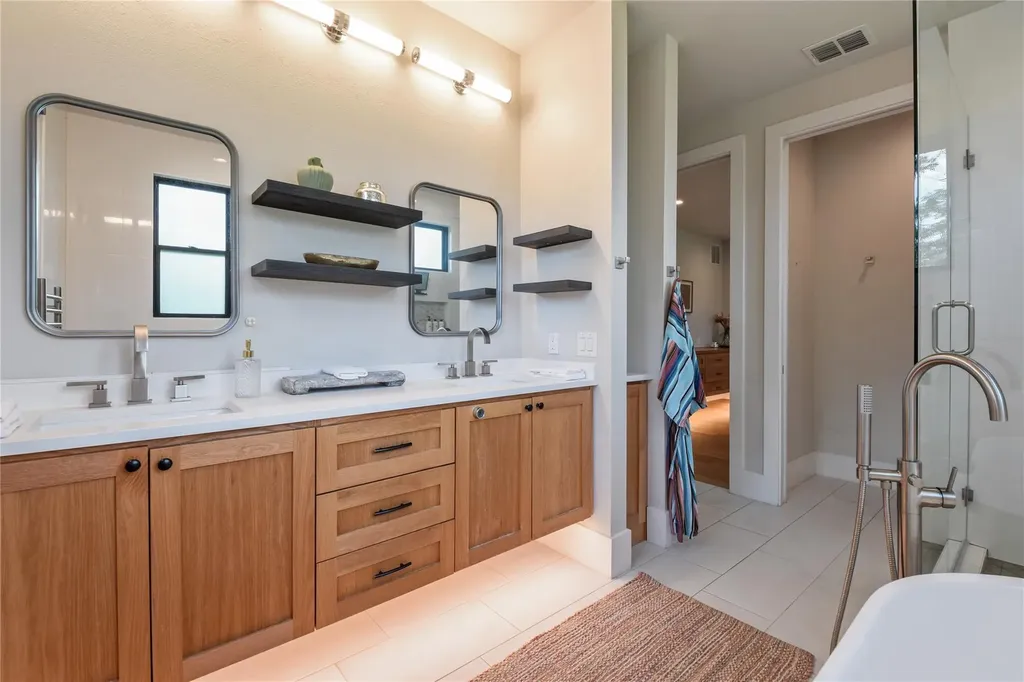 3210 Cupid Drive Austin TX 78735