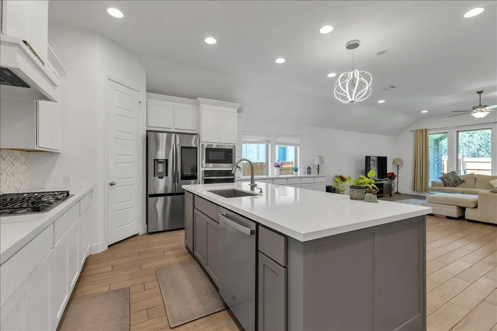 5844 Sean Paul Lane Georgetown TX 78628