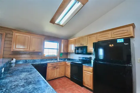 2725 Old Lehmann Road Kingsbury TX 78638