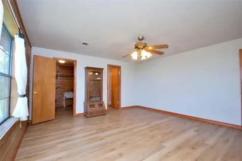 2725 Old Lehmann Road Kingsbury TX 78638