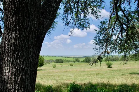 2725 Old Lehmann Road Kingsbury TX 78638