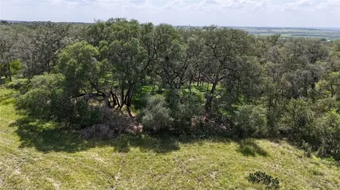 2725 Old Lehmann Road Kingsbury TX 78638