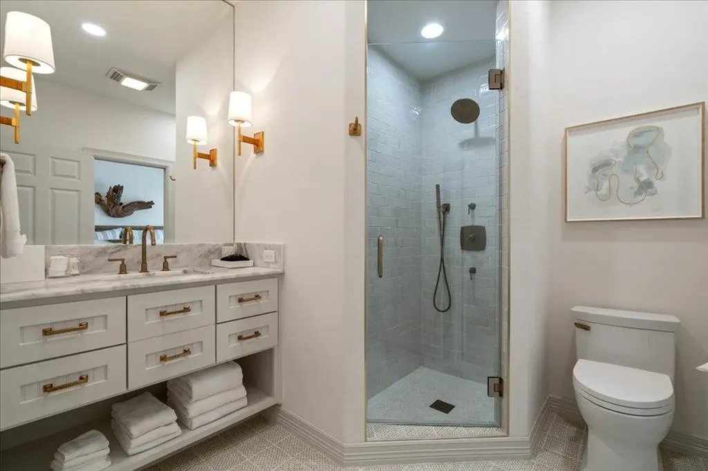 24729 Travis Lakeside Cove Spicewood TX 78669