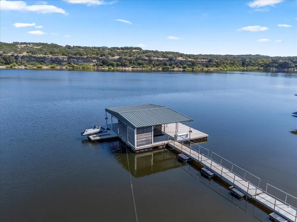 24729 Travis Lakeside Cove Spicewood TX 78669