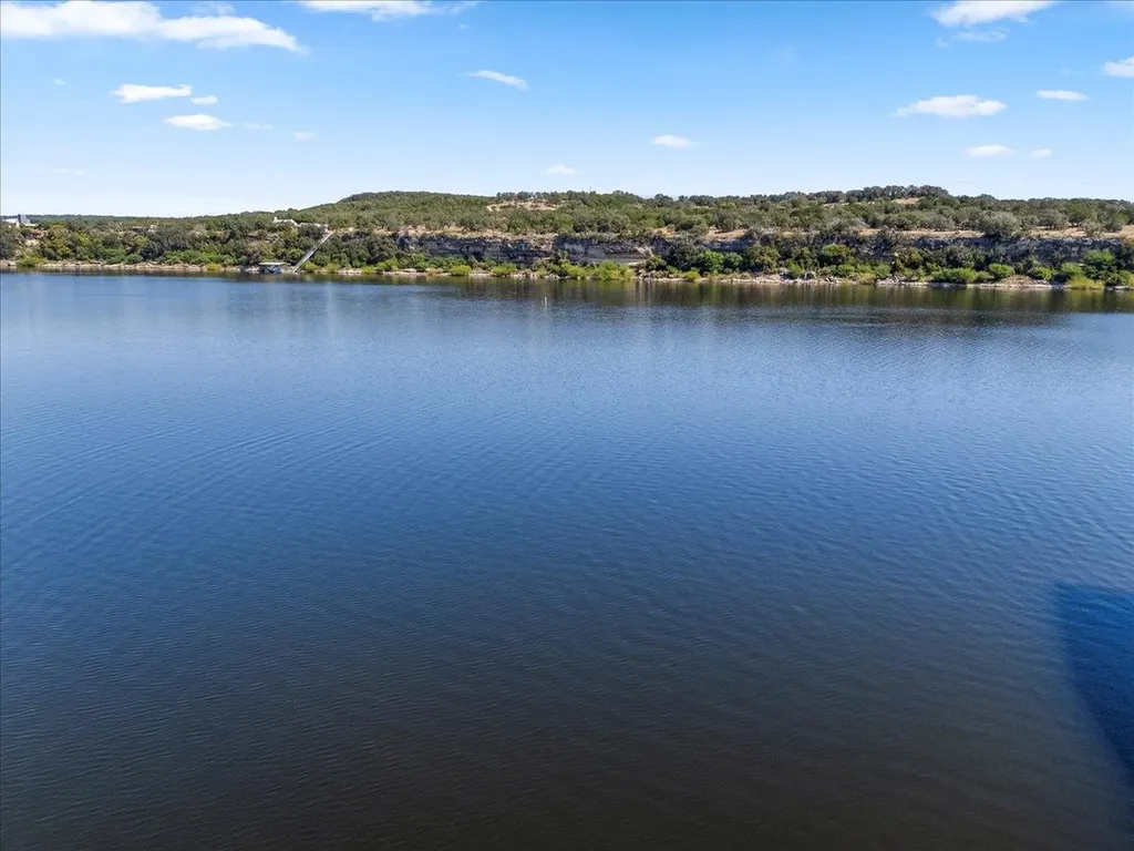 24729 Travis Lakeside Cove Spicewood TX 78669