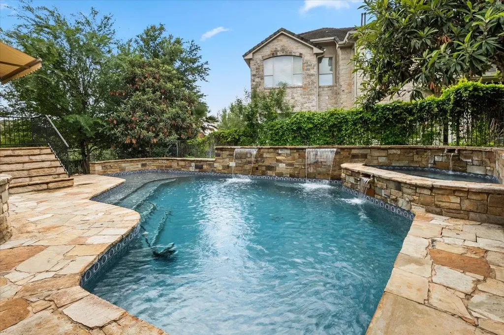 4308 Canoas Drive Austin TX 78730