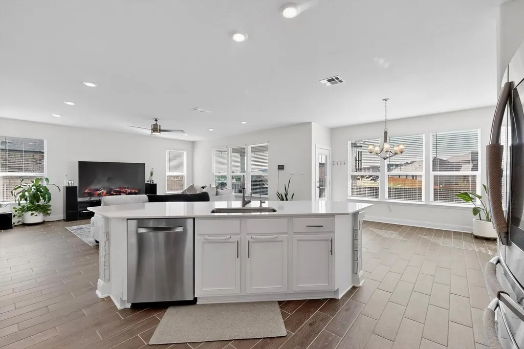 3830 Riardo Drive Round Rock TX 78665