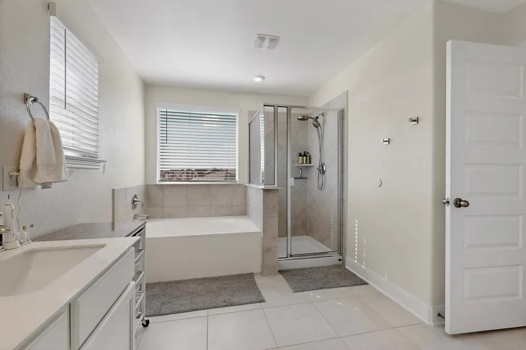 3830 Riardo Drive Round Rock TX 78665