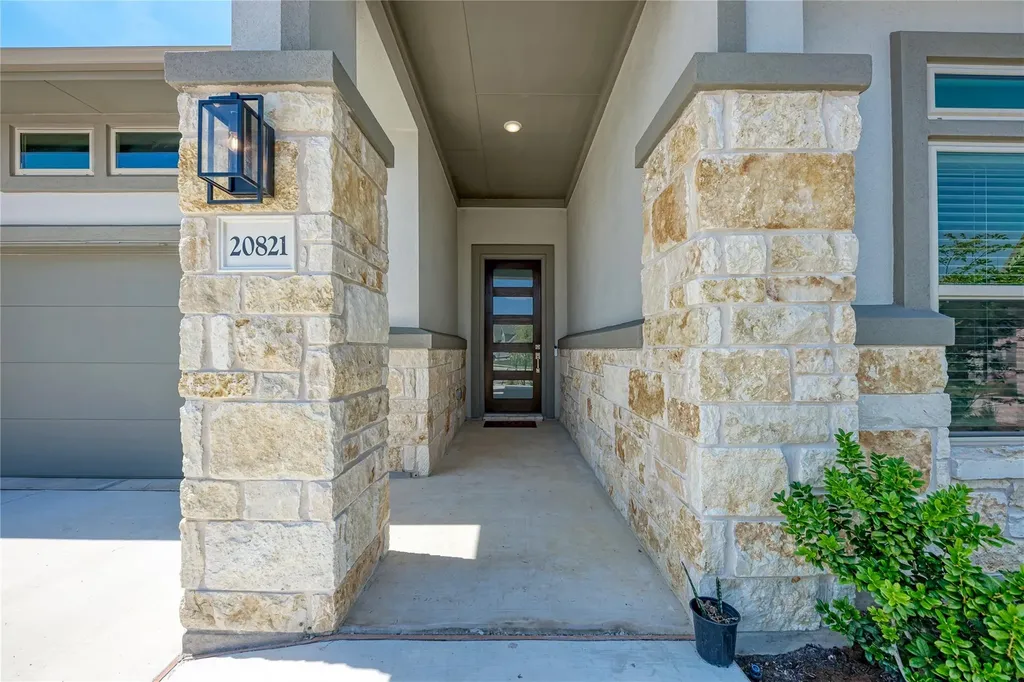 20821 Schuster Street Manor TX 78653