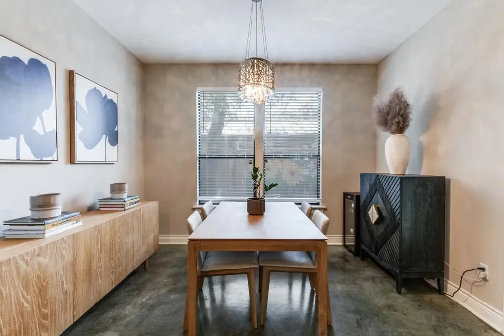 1318 Newning Avenue Austin TX 78704