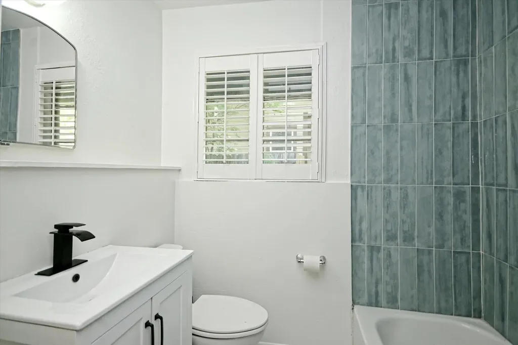 3409 Banton Road Austin TX 78722