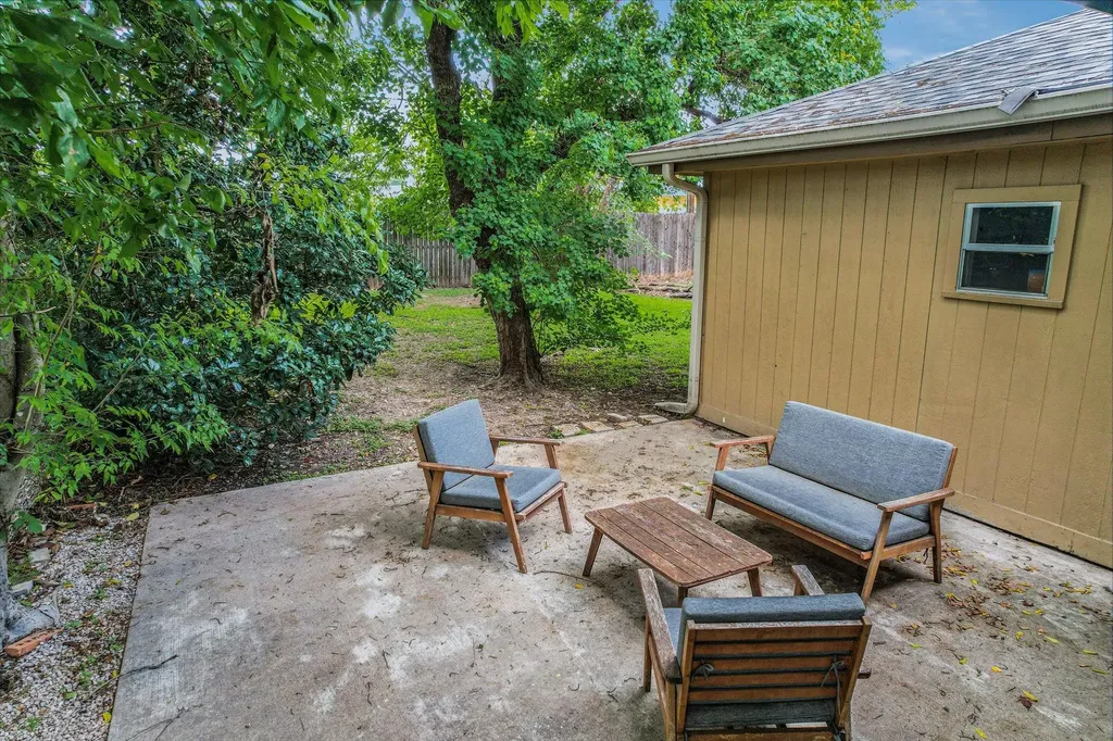 3409 Banton Road Austin TX 78722