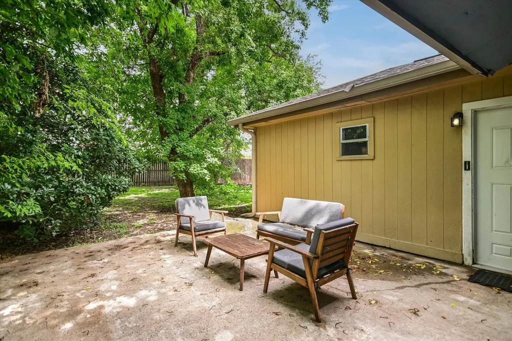 3409 Banton Road Austin TX 78722