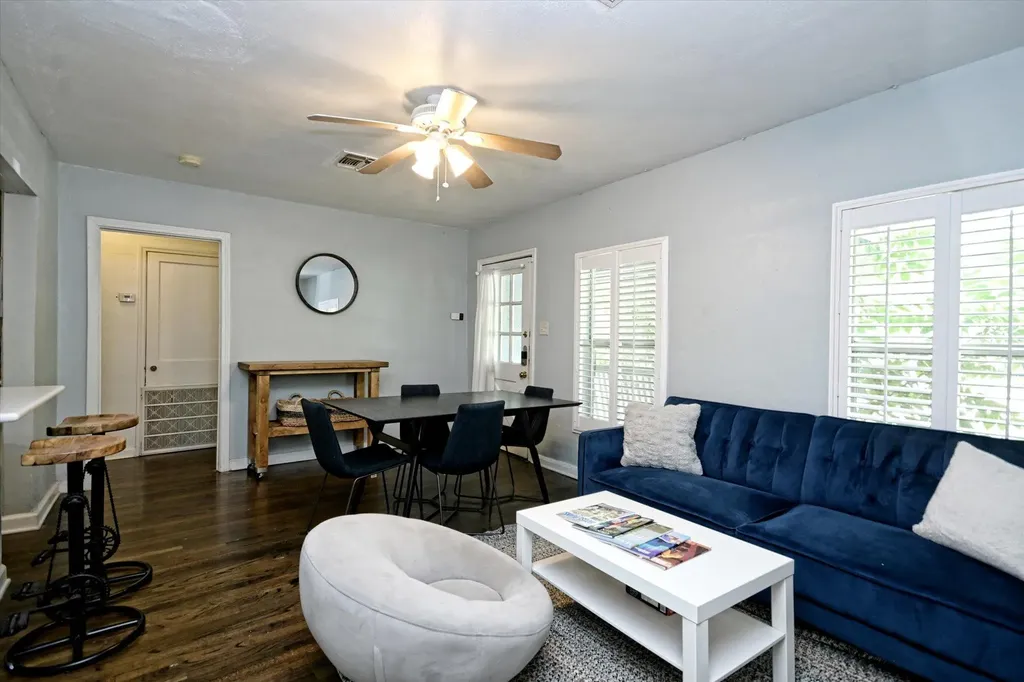 3409 Banton Road Austin TX 78722