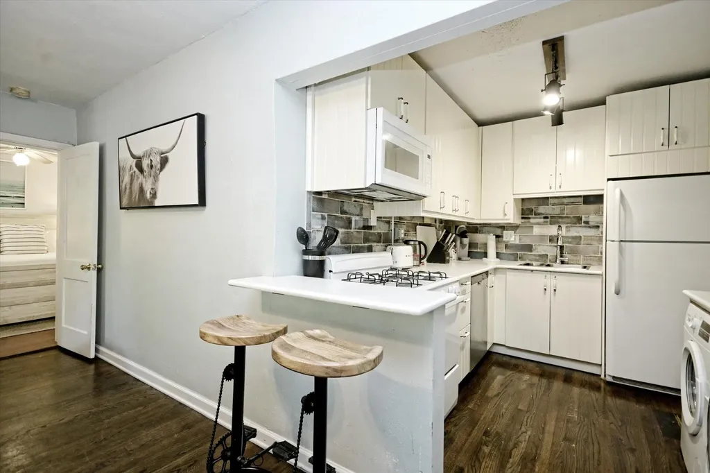 3409 Banton Road Austin TX 78722