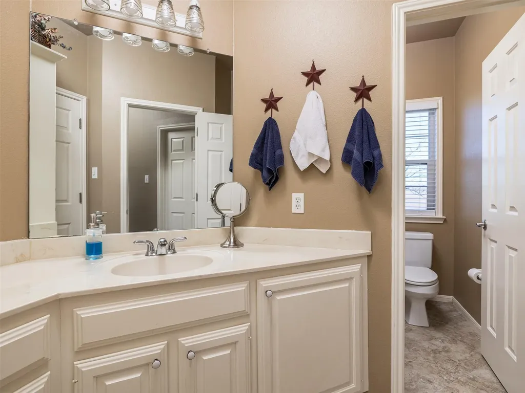 651 County Road 497 Taylor TX 76574