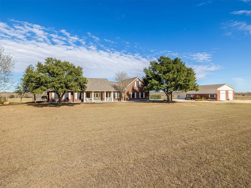 651 County Road 497 Taylor TX 76574