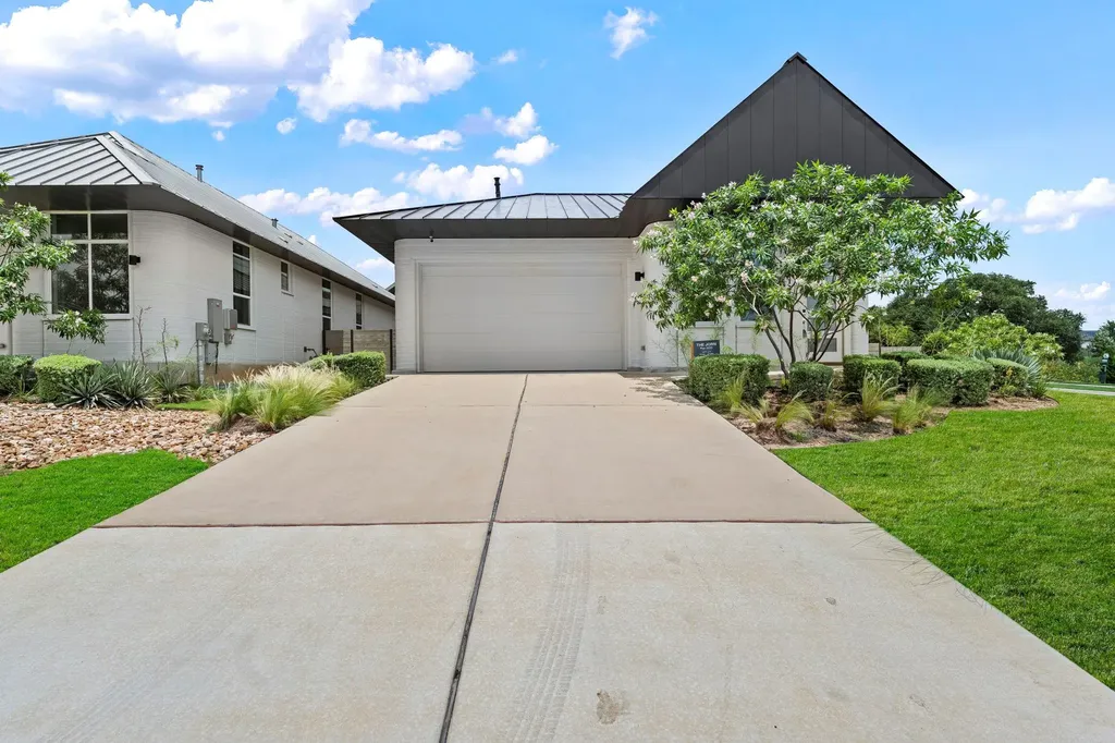 121 Rough Creek Road Georgetown TX 78628