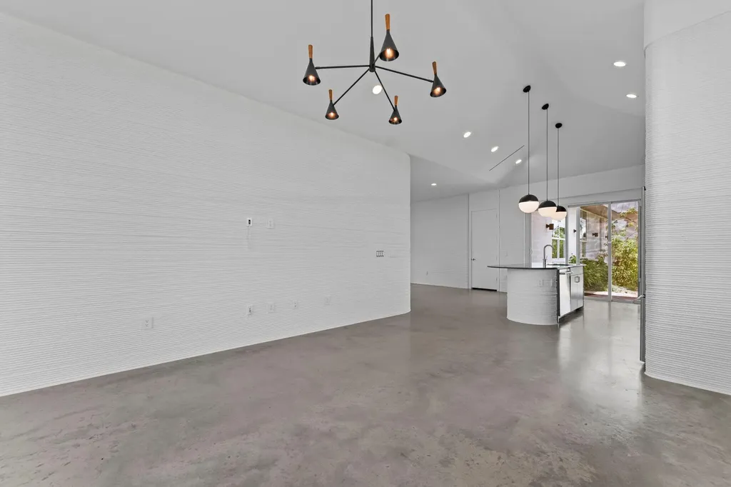 121 Rough Creek Road Georgetown TX 78628
